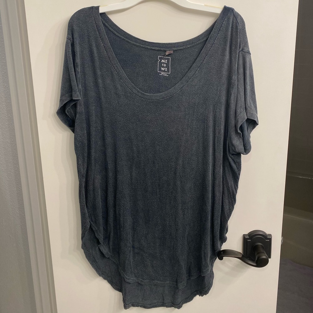 Comfy gray tee